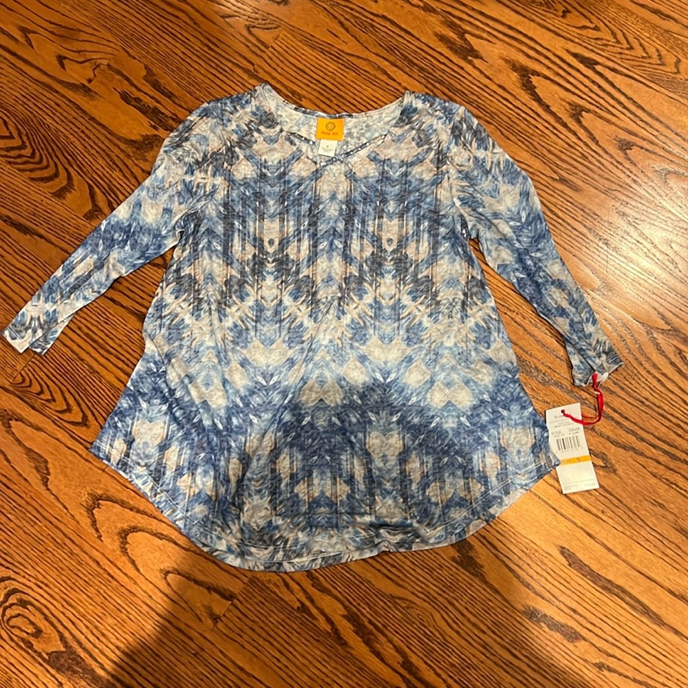 NWT Tunic Top with 3/4 sleeves